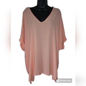 Gibson Latimer flowy cuffed sleeve blouse in peach